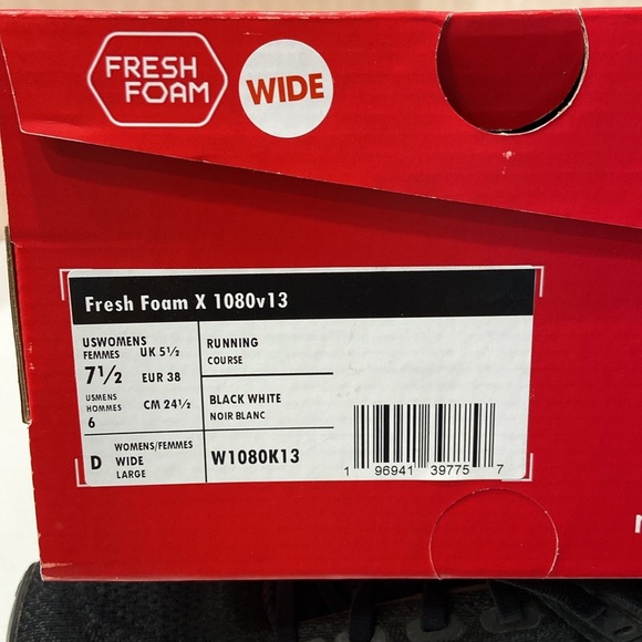 NEW. New Balance Fresh Foam, 1080 running shoes - Picture 2 of 8